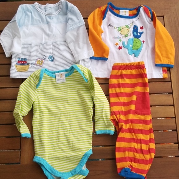 Absorba Other - Bundle of Absorba baby clothing 3-6 months